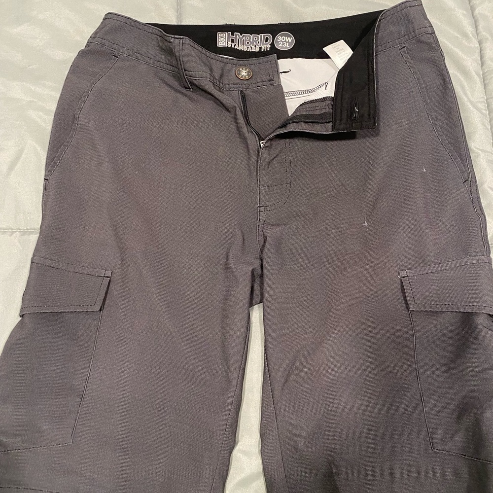 Mens BKE cargo shorts